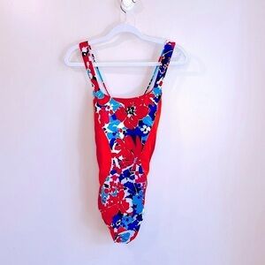 NEW Lands’ End Women’s Scoop Neck Soft Cup Tugless One Piece Swimsuit Size 14